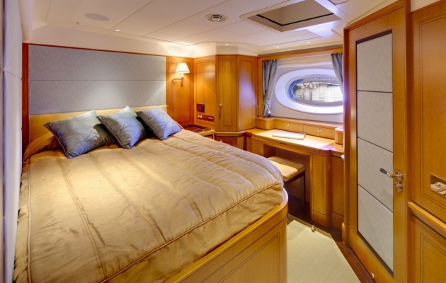 Wisp-captains - guest cabin FWD cory silken_2014-06-10-0156final