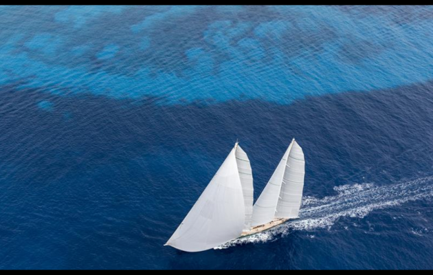 HETAIROS (CAY) on the emerald waters of the Maddalena archipelago