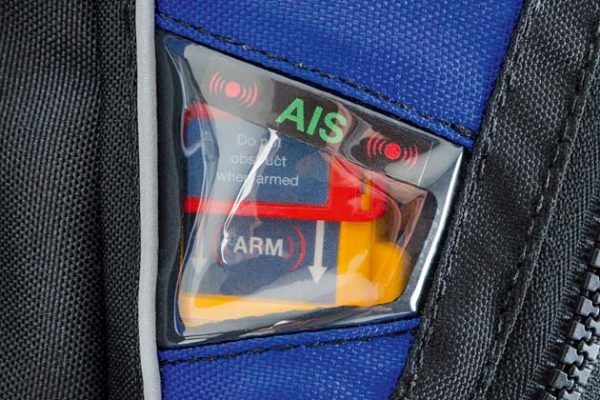 AIS integration using Ocean Signal’s MOB1 unit automatically alerts all AIS enabled chart plotters in a five mile radius once the lifejacket is inflated.