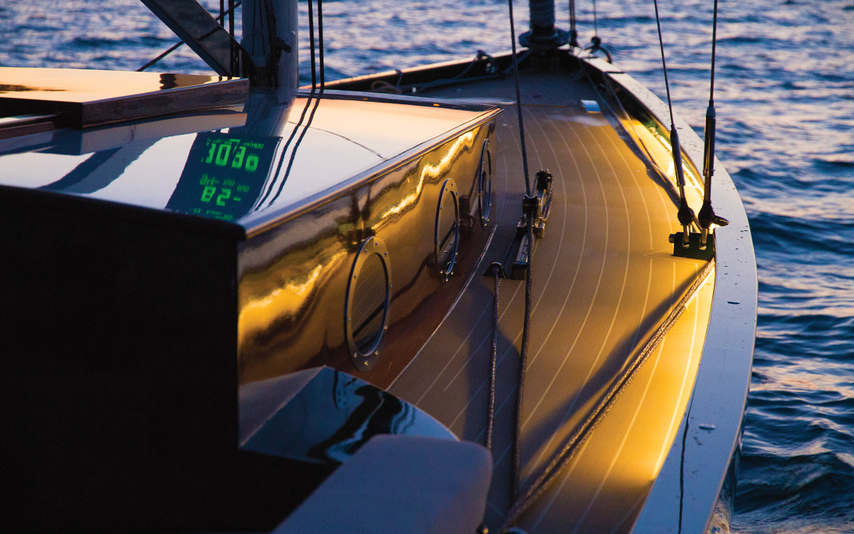 hybrid sailing yachts