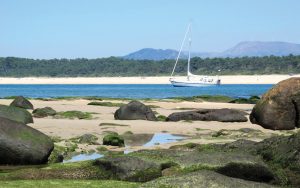 running-aground-nada-rio-minho-anchored-off-credit-nigel-calder