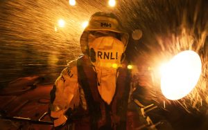 helly-hansen-rnli-night