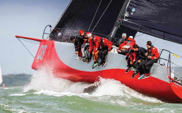 racing-fast-wet-boats-navigation-briefing-credit-paul-wyeth