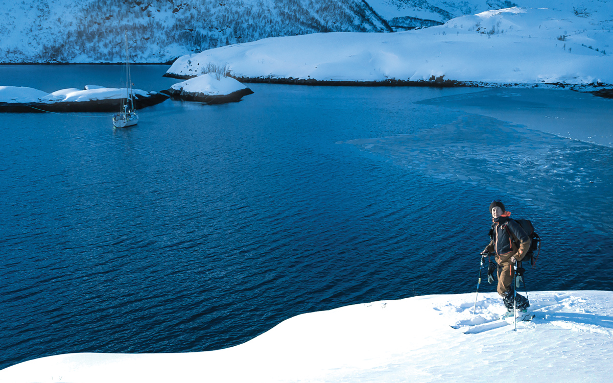 sailing-norway-sylvia-yacht-skiing