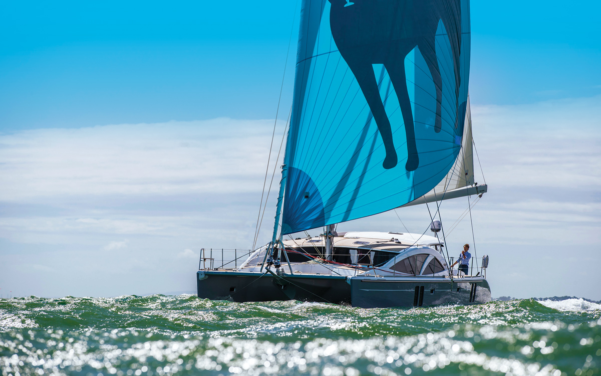 Discovery-Bluewater-50-catamaran-boat-test-running-shot-credit-Richard-Langdon-Ocean-Images