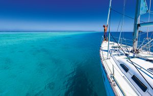 boat-hitchhiking-foredeck-credit-Tor-Johnson