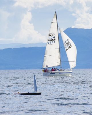 crewless sailboat