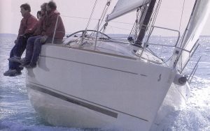 Beneteau-First-34.7-review-in-action5-credit-Beneteau