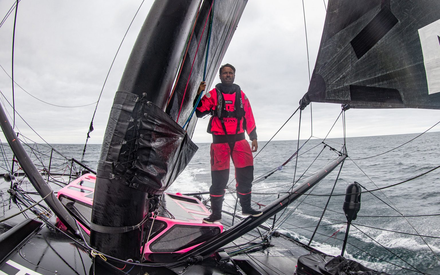Alex Thomson stands down as Vendée Globe skipper - Yachting World