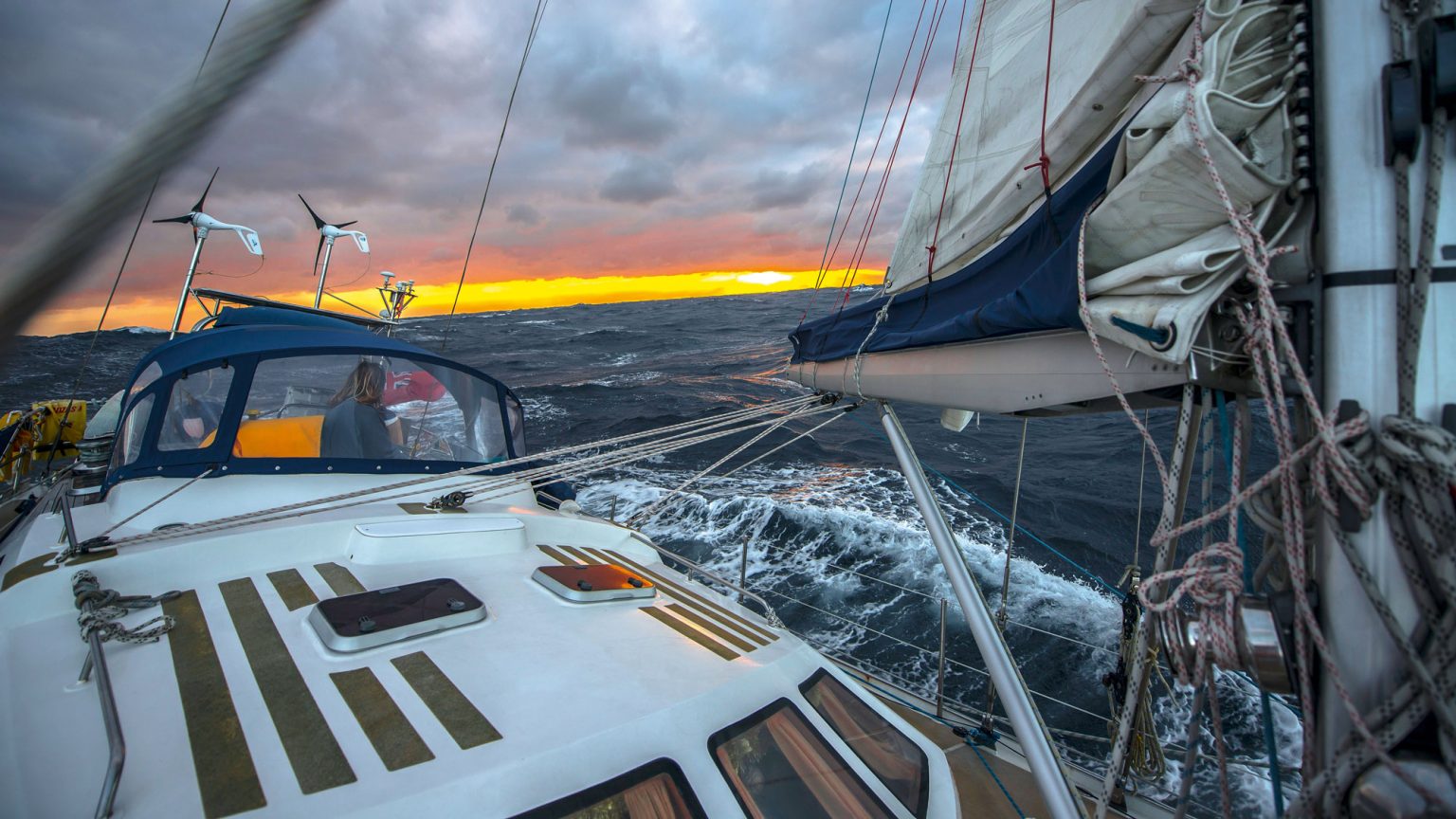 Masterclass crossing the Bay of Biscay Yachting World