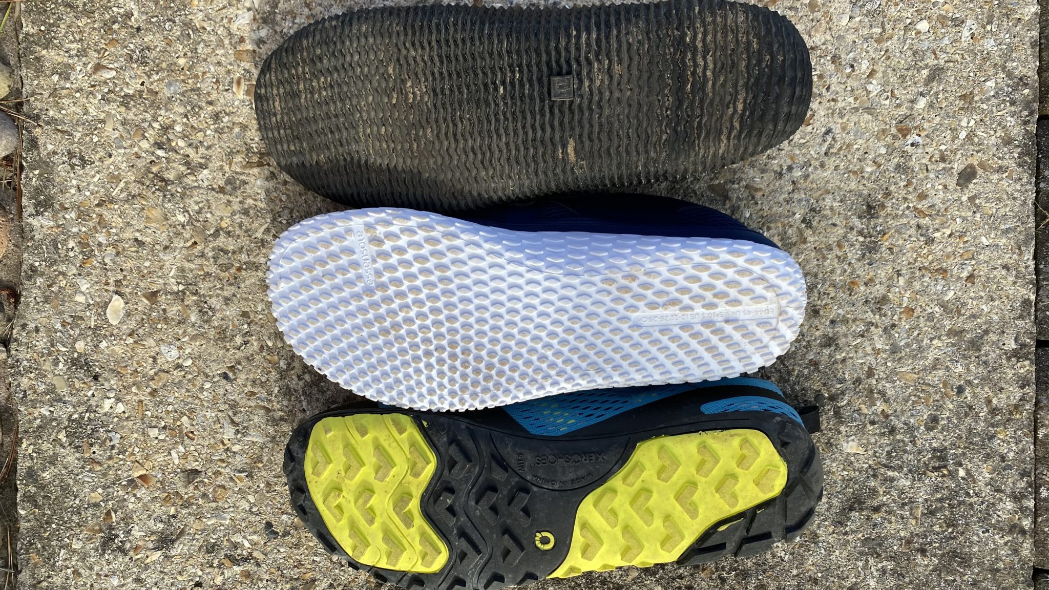 Best kayak shoes for protecting your feet during paddling adventures
