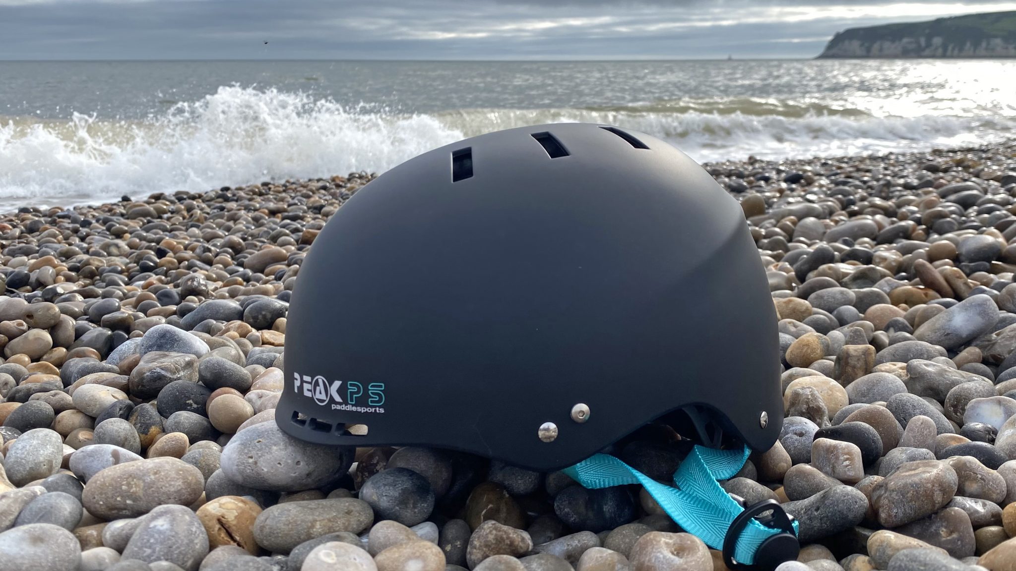 Best kayak helmet Head protection for paddlers and boarders