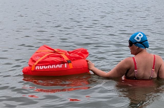 Ruckraft tow float, dry bag for open water swimming adventures
