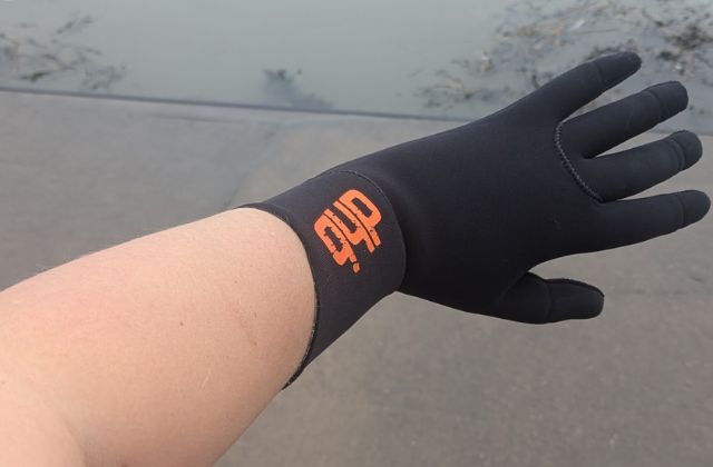Outdoor swimming neoprene gloves