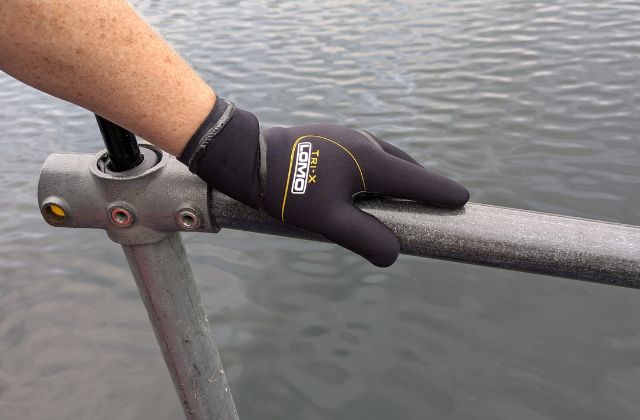 Outdoor swimming cold water gloves neoprene