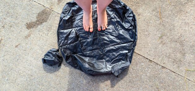 Outdoor swimming cold water changing mat