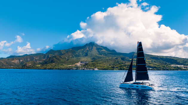 4 options for sailing around the world (from easy to adventurer)