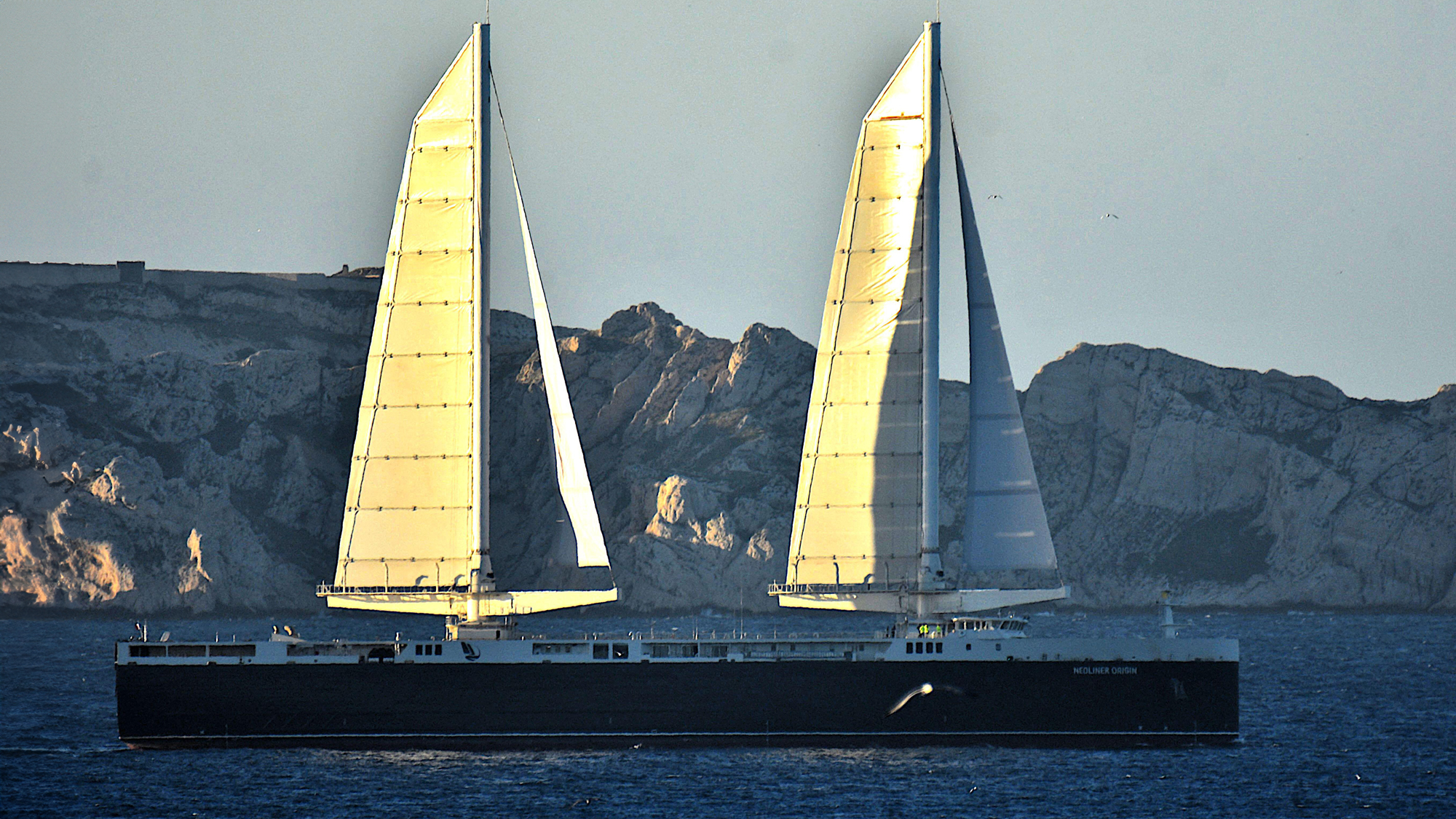 The commercial ship which uses 80% less fuel and proves the AeroRig’s worth