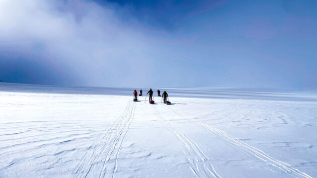 Slipping through the narrow channel in Bird Sound.