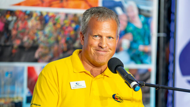 WCC’s Paul Tetlow in a yellow shirt
