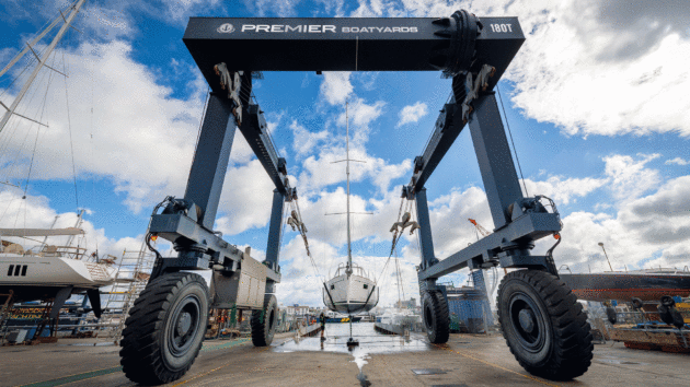 Lift at Endeavour Quay Boatyard, Gosport