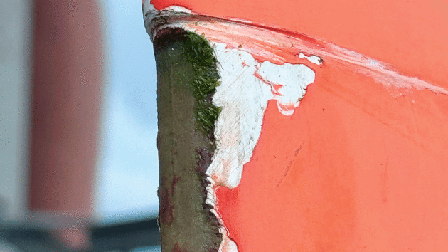minor damage to keel and rudders due to contact with debris.