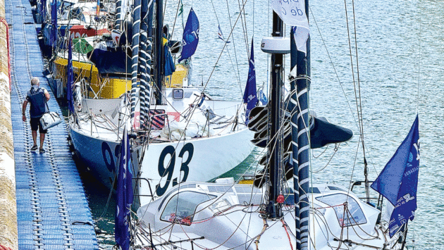 The fleet lined up in Cadiz.