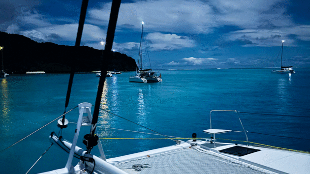 A quiet and moonlit overnight anchorage in the lagoon