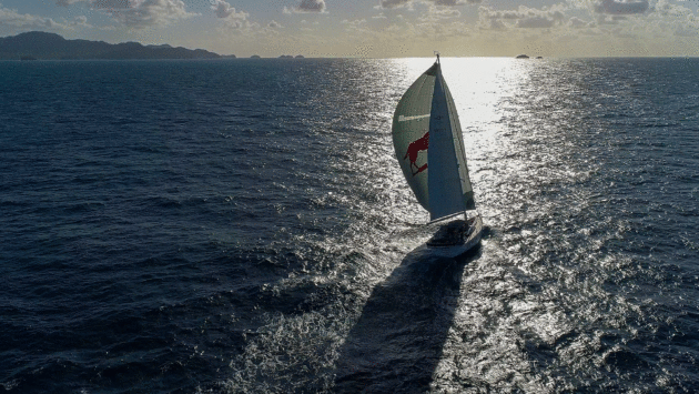 Spinnaker sailing between San Blas and Portobelo, Panama