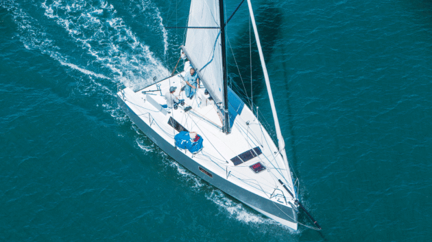 all control lines are led back for short-handed sailing on the Pogo 30.