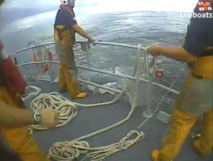 humber rnli towing yacht