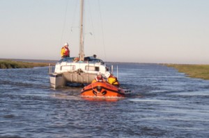 catamaran towed