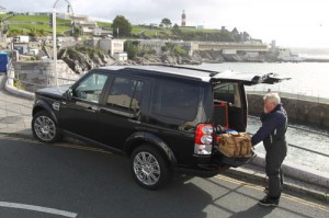 Land rover yachting world