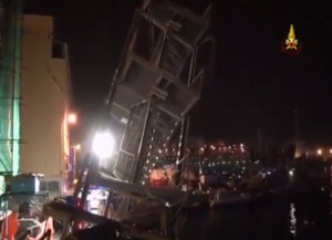 Genoa cargo boat crash