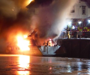 Boat fire in York