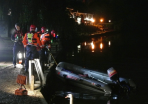 Police search for stolen boat