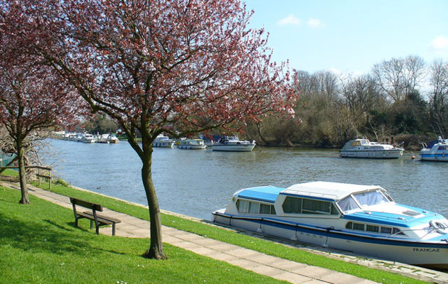 Sunbury on Thames