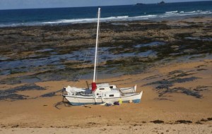 Grounded catamaran