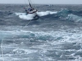 RNLI rescues yacht in gale conditions