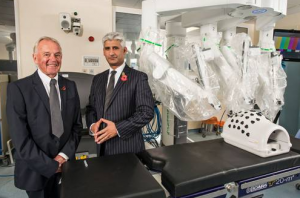 Sunseeker Robert Braithwaite at Poole Hospital with surgeon who treated him