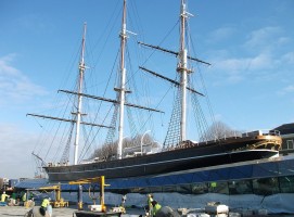 1200px-Cutty_Sark_2012_landscaping