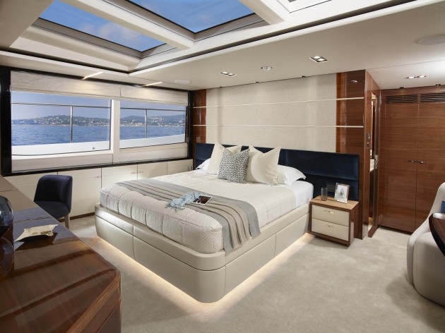 Master Stateroom on the Princess 30M