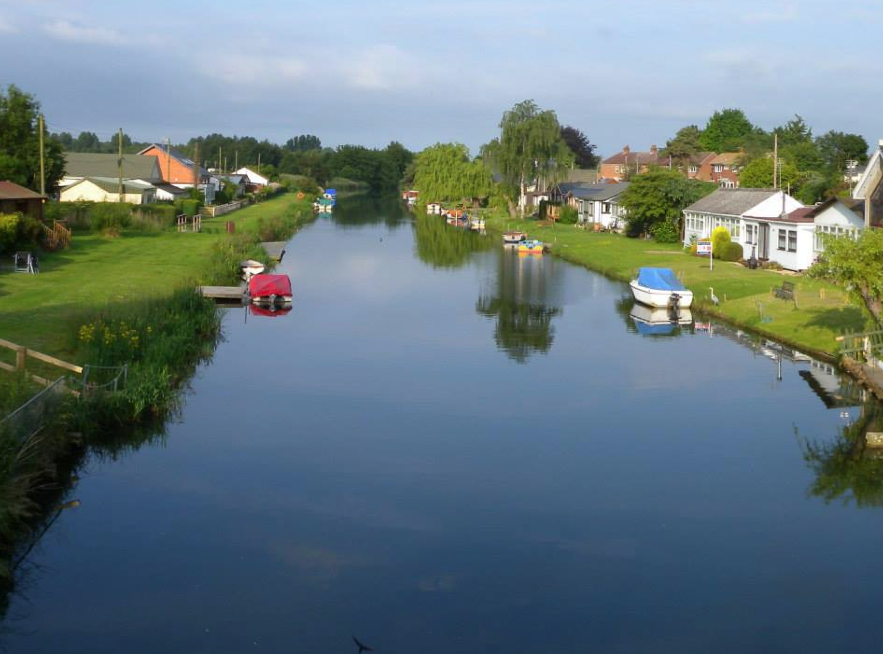 River Glen Surfleet, boat engine thefts