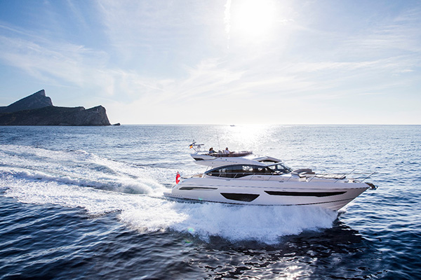 Princess S65 sportbridge yacht