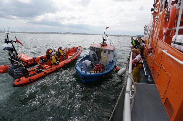 Tynemouth and Sunderland RNLI rescue 8 fishermen