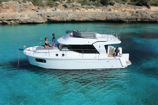 Ancasta presents the Beneteau Power Swift Trawler 30 at the Southampton Boat Show