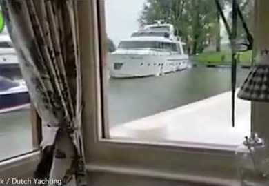 Captain of motor yacht crashes while trying to moor at Dutch marina