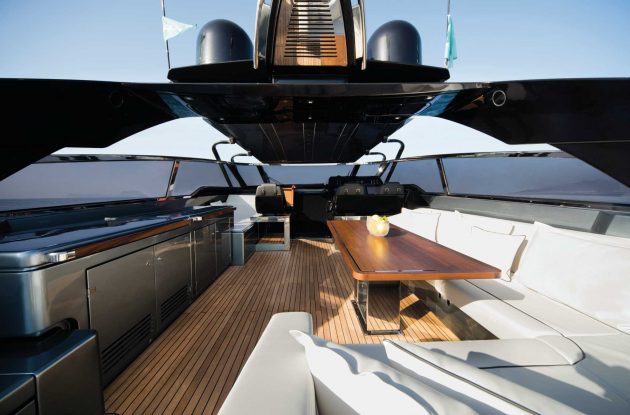 Riva 76 Bahamas