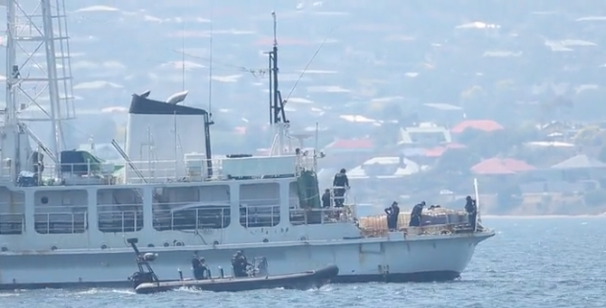 Australian Defence Force escprt suspect boat used for drug smuggling into Hobart