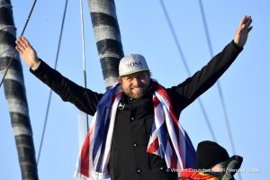 Alex Thomson greets fans